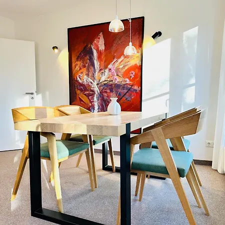 Birken Apartment- 4 Personen-balkon- Waschmaschine-parkplatz *
