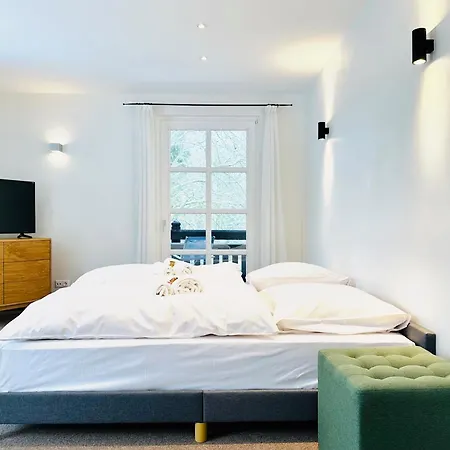 Birken Apartment- 4 Personen-balkon- Waschmaschine-parkplatz *